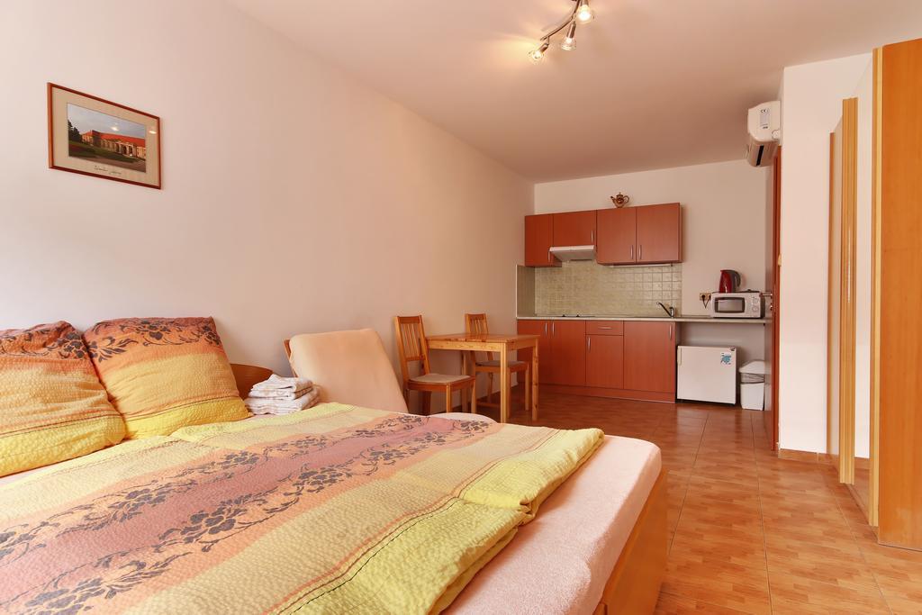 Penzion U Zamku Lednice Extérieur photo
