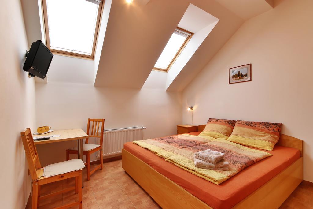 Penzion U Zamku Lednice Extérieur photo